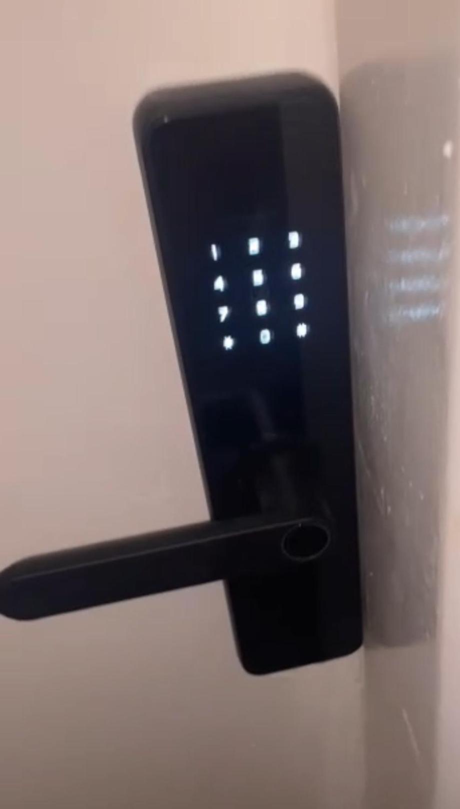 استديو فاخر بجانب البوليفارد Apartment *